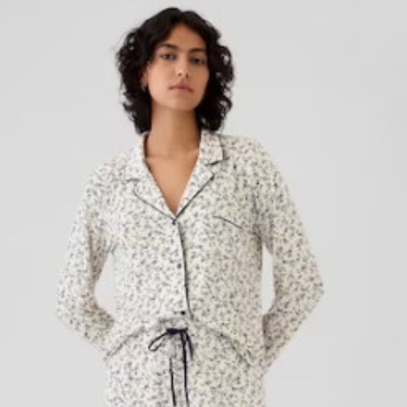 GAP Body Pajama Loungewear Set Long Sleeves SM Floral Pattern - Picture 7 of 7